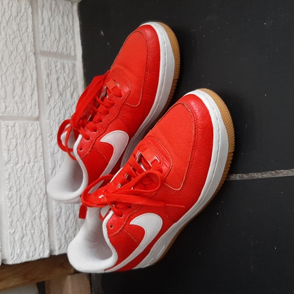 Nike Shoes - Women's Vintage Nike Air Force 1 '07 PRM Sneakers Habanero Red Leather Size 6